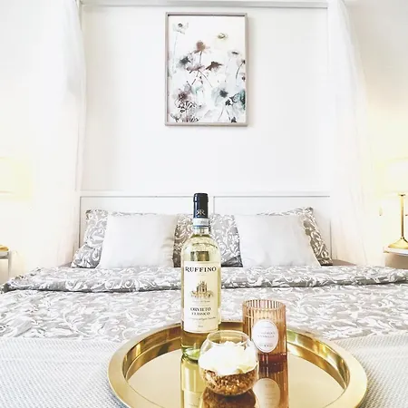 Wonderful Premium In Location At The Dome In Florence, 2 Bedrooms Apartamento Florença