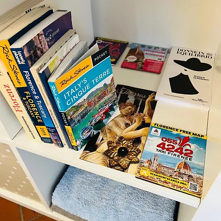 Premium Luxury In Location At The Duomo, 3 Bedrooms, 2 Bathrooms, Ideal For 2-8 Guests Apartment Florenz